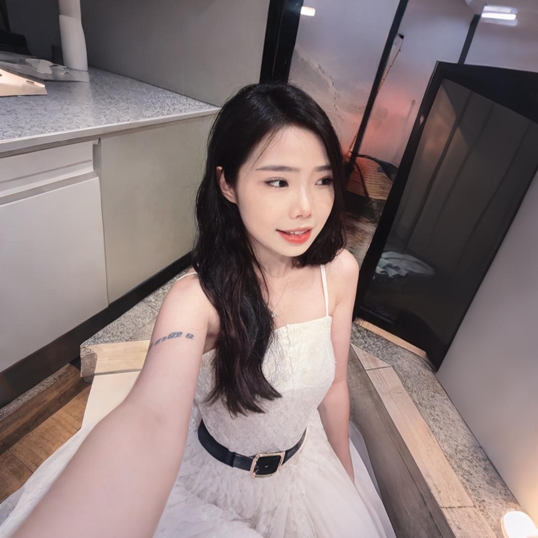 -啾咪-
