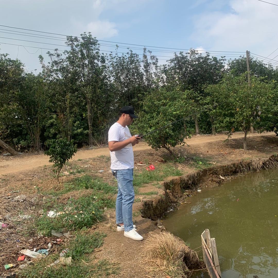 DenG Qin小哥