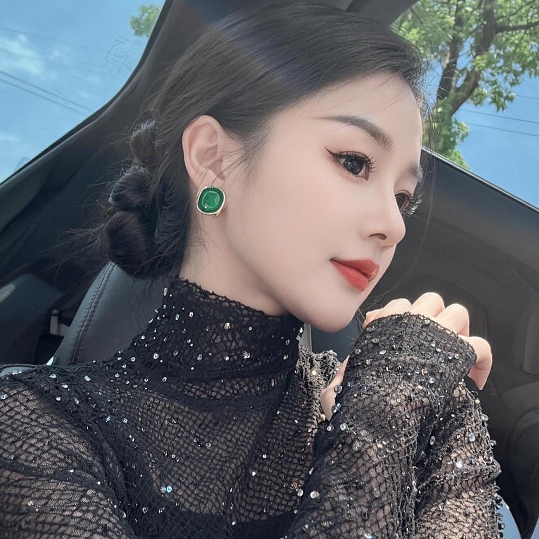 师妹1995🐷