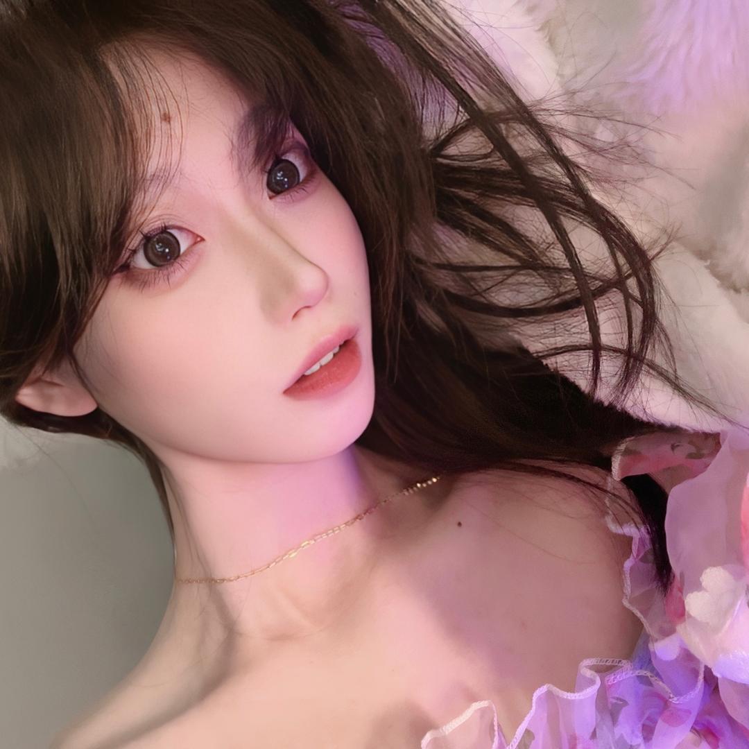 我这该死的美女
