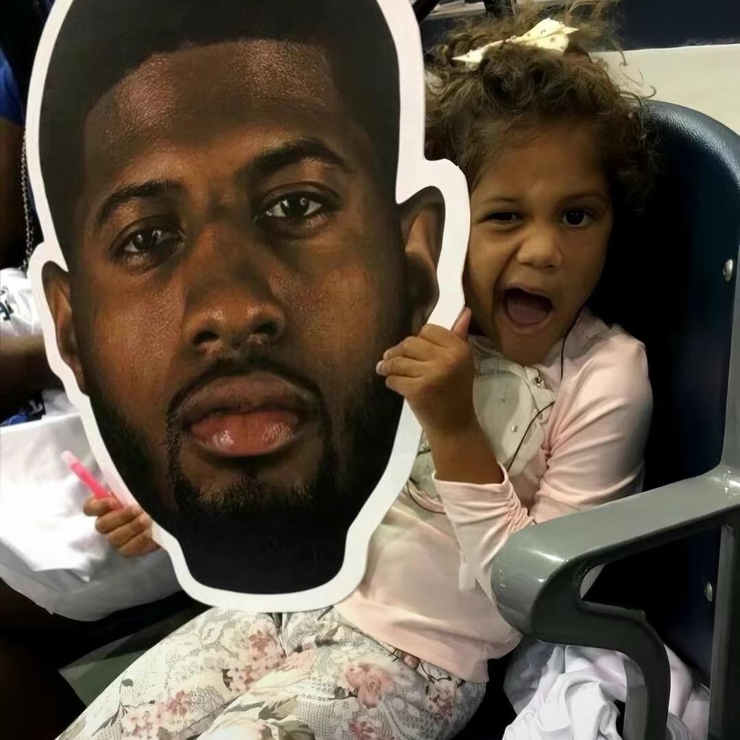 来一杯抹茶拿铁☕️