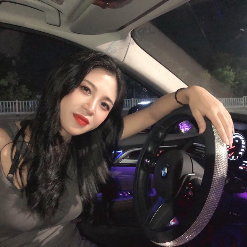 有故事的女人