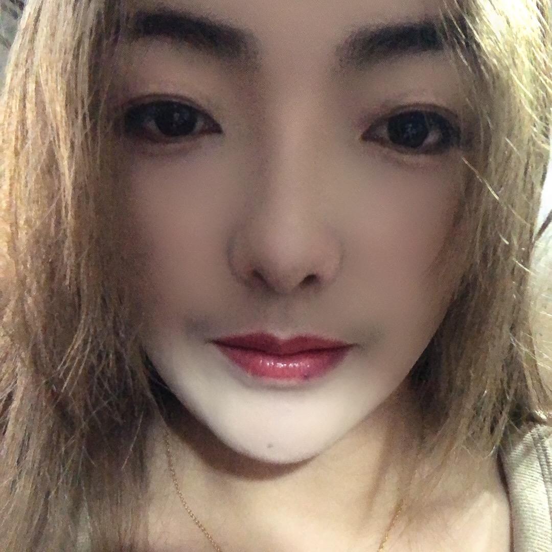 吉克英英