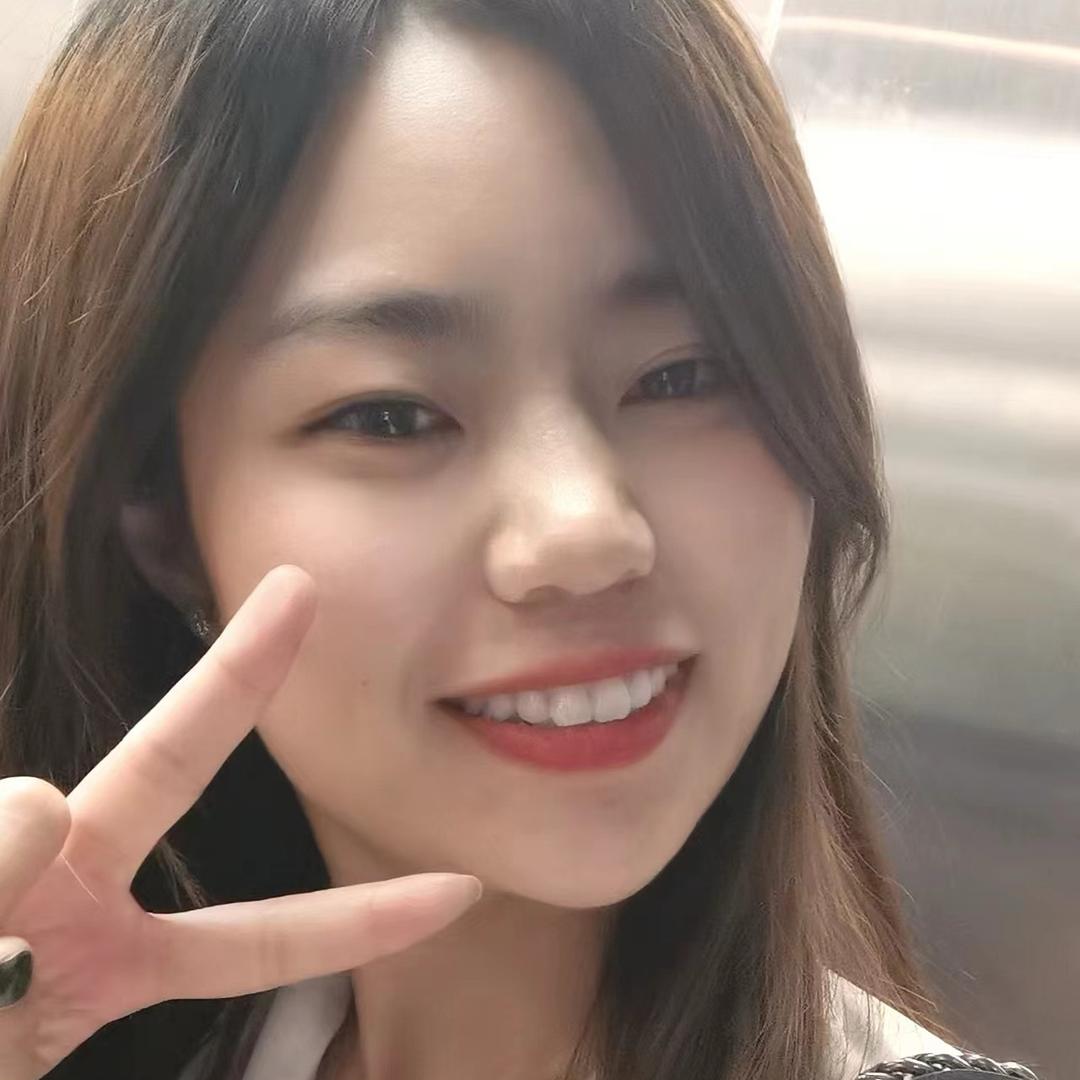 大足新城的丹玲童装