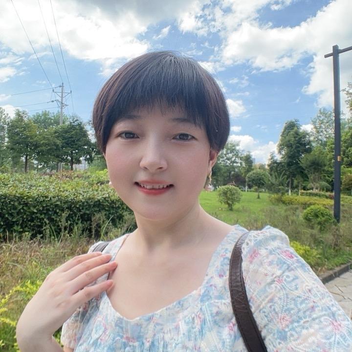 蒲小雪