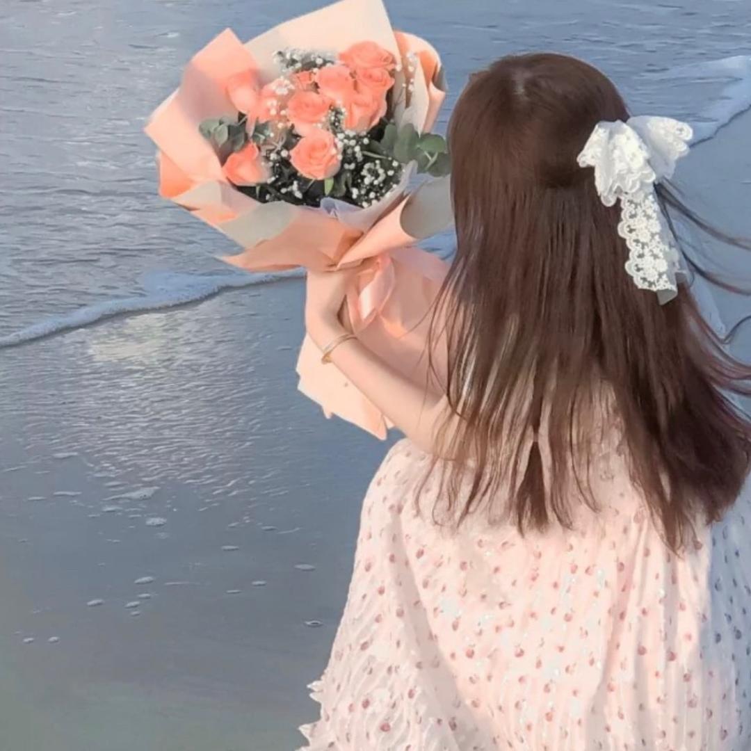 草莓拌牛奶.🐿🐾