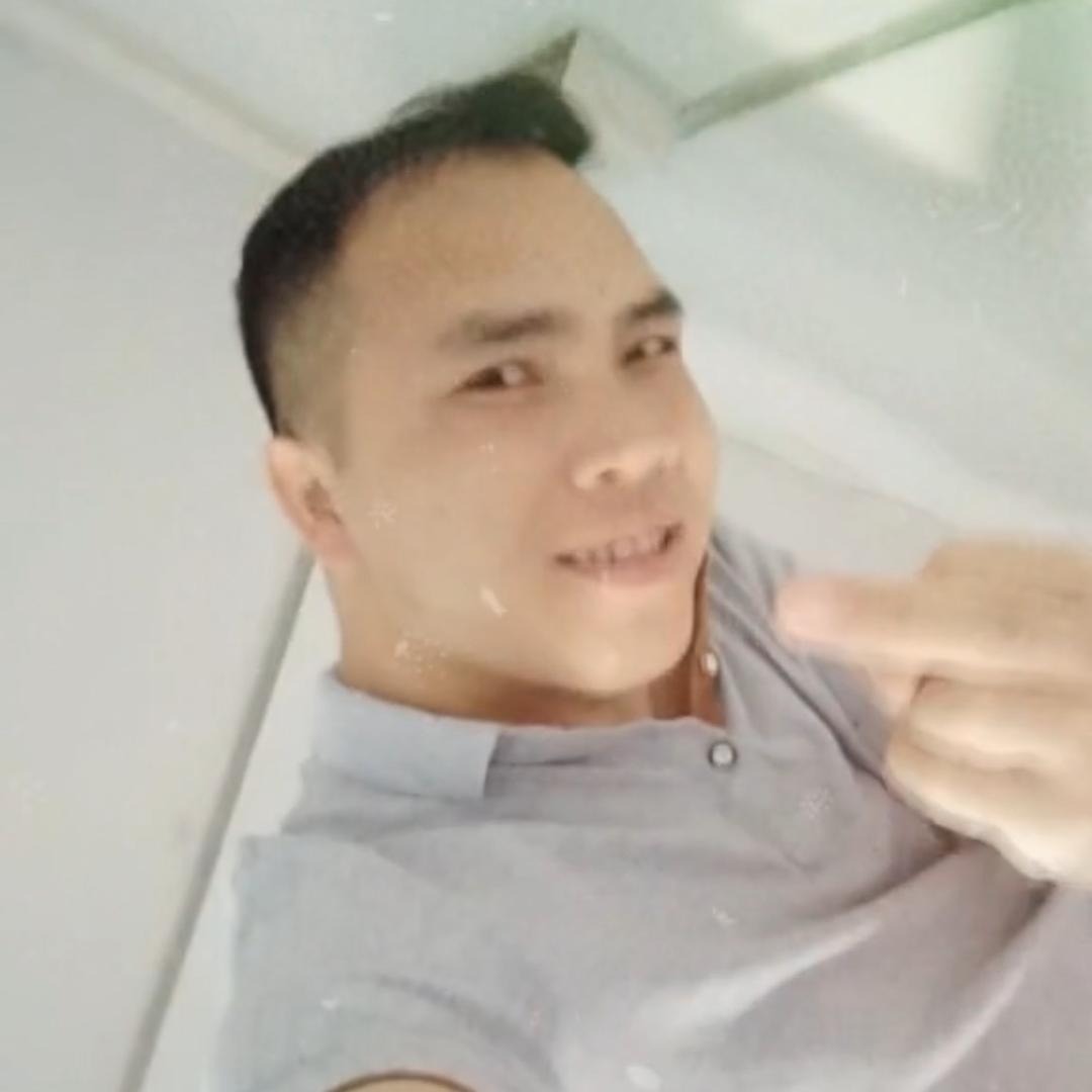 “云H”    @艾维斯@