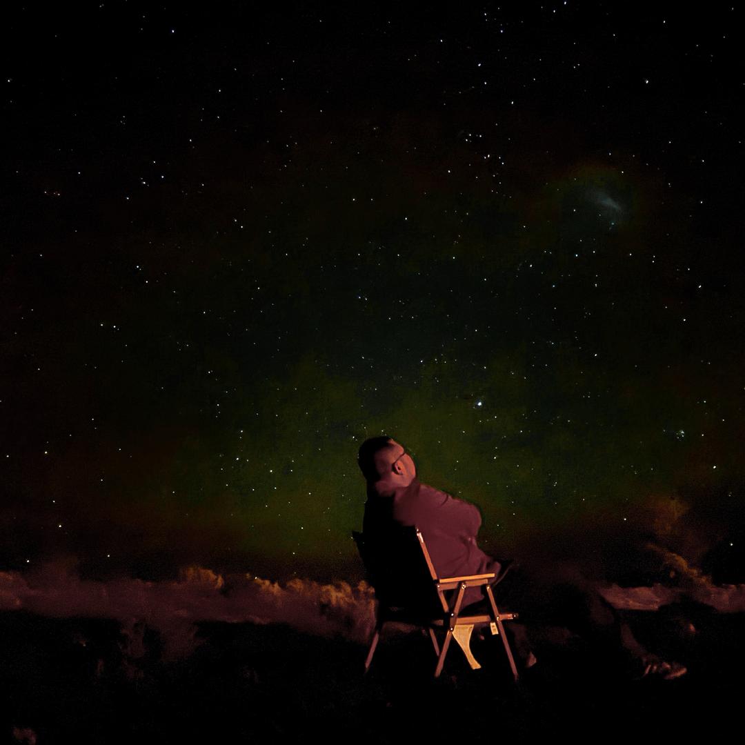 峨眉山发疯扇人猴