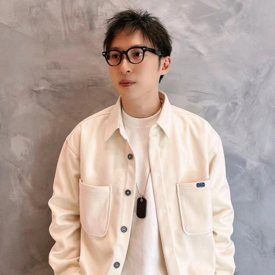 肆兮高端眼镜
