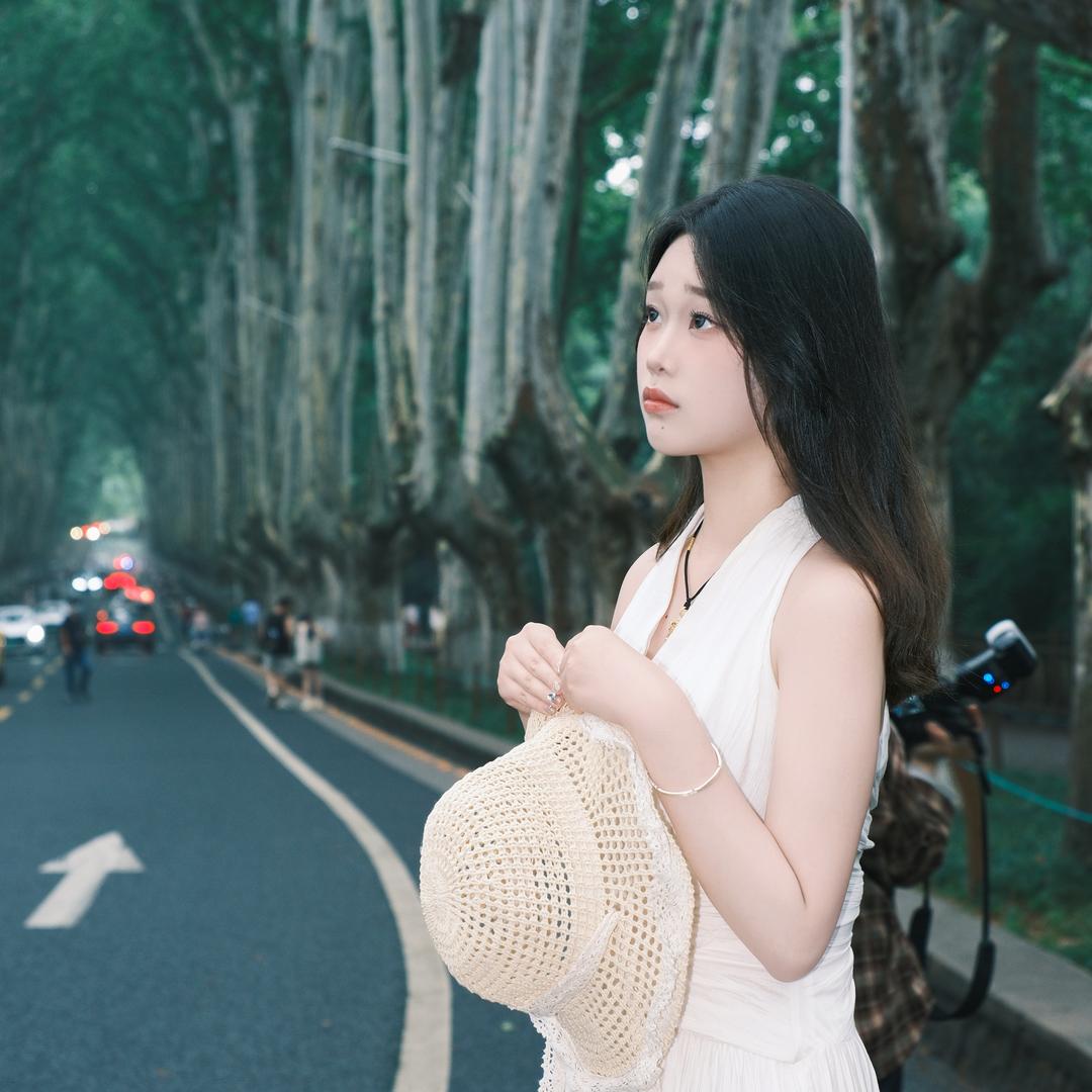 小瑶瑶🌈