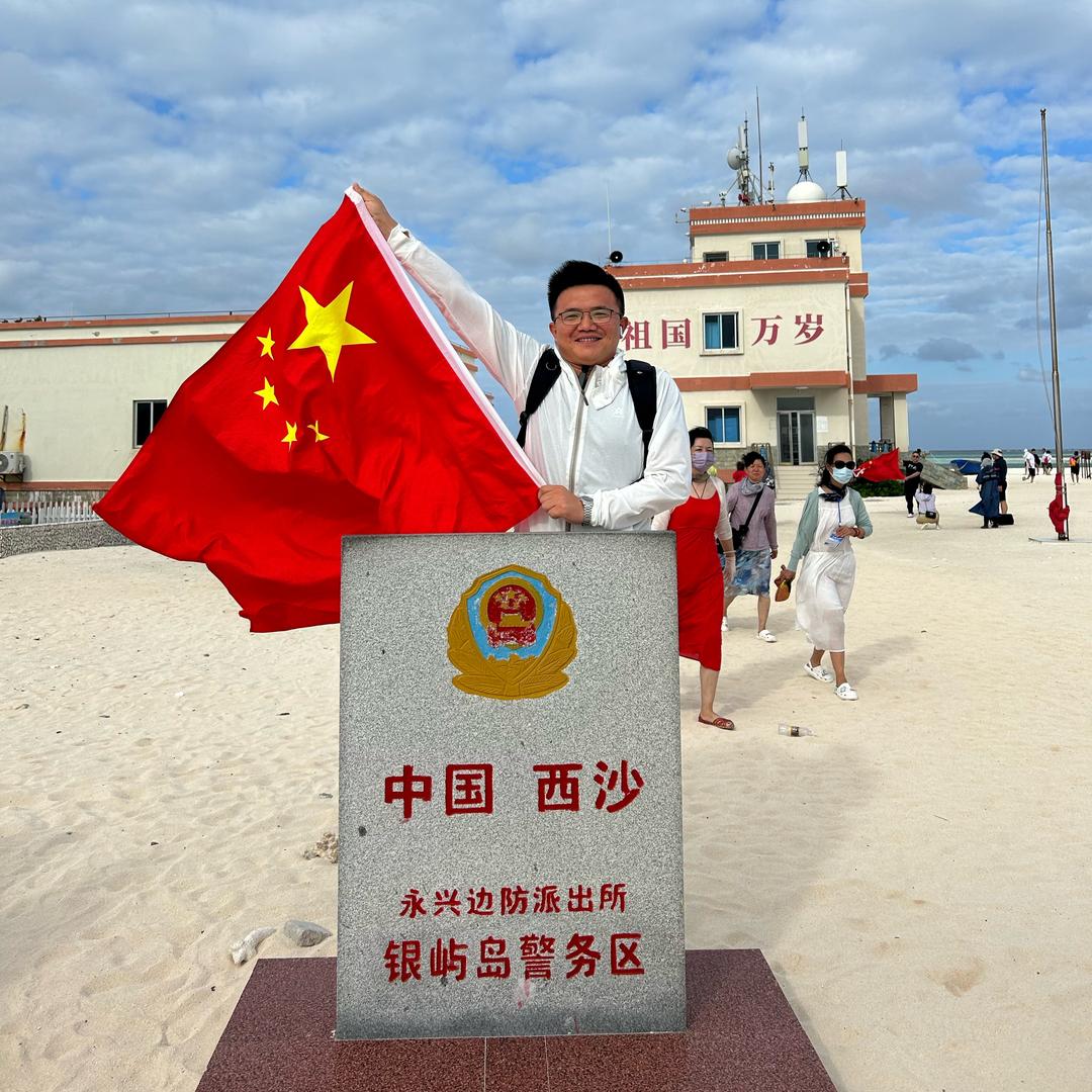 三亚何小枫