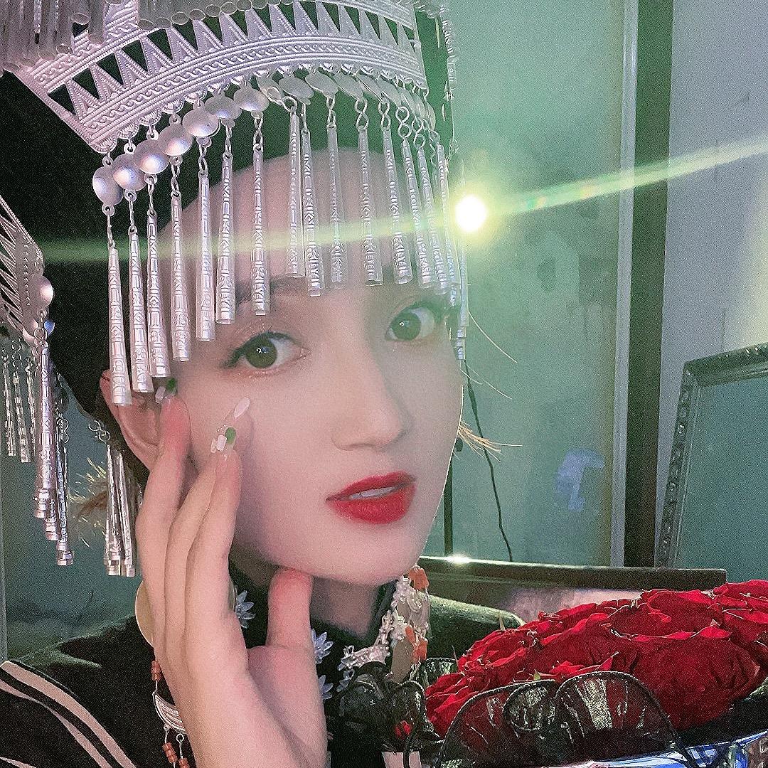 @云南宁蒗古洛姑娘🫦格桑花演艺中心