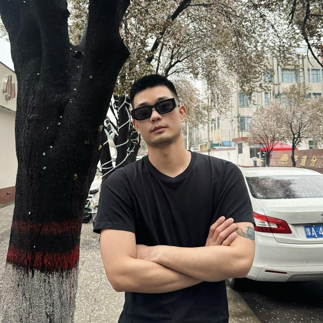 AuH_一豪