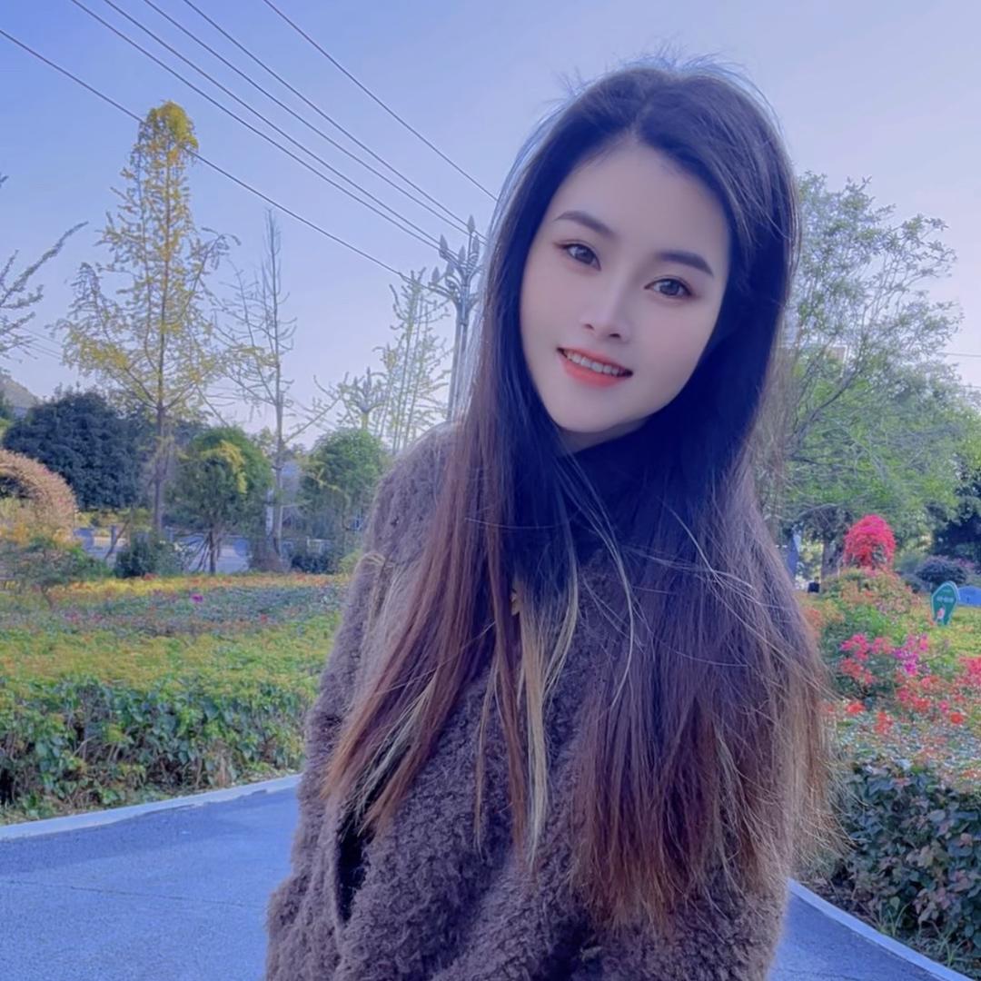 布衣小樱桃