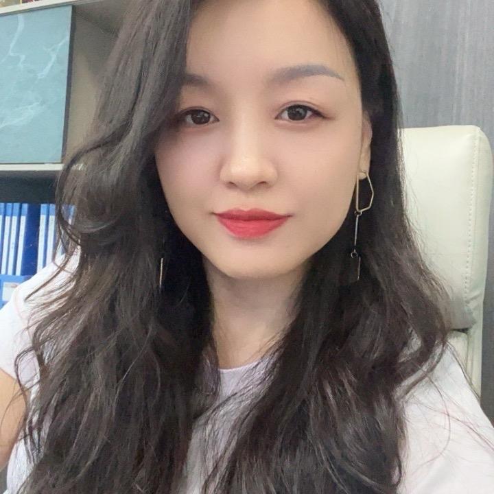 美女💋老板