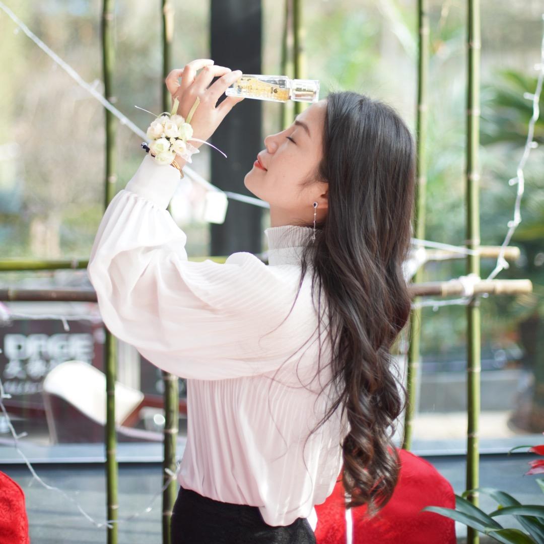 东阳周姐在探房