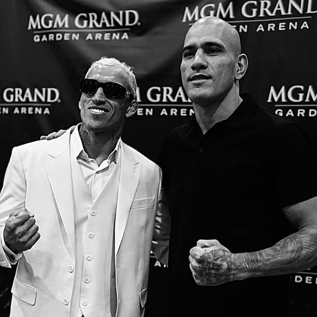 查尔斯·奥利维拉UFC