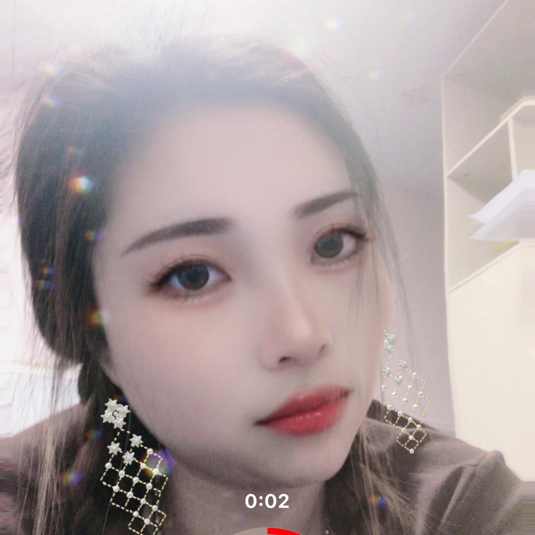 菲亚精品女装