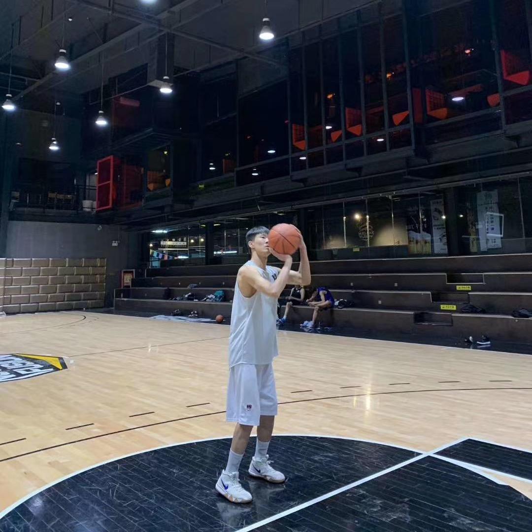 Johnny🏀