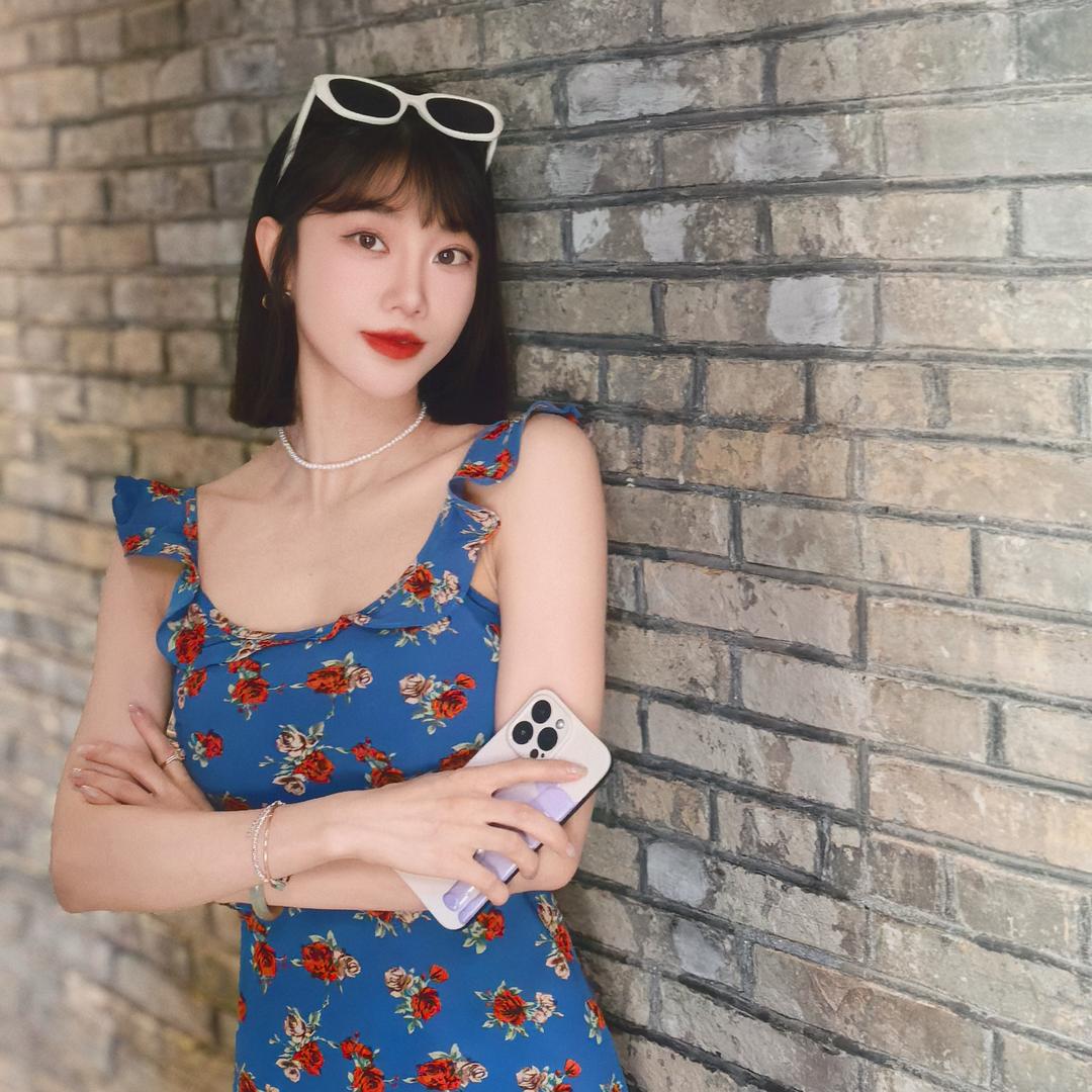 Zhi Zhi