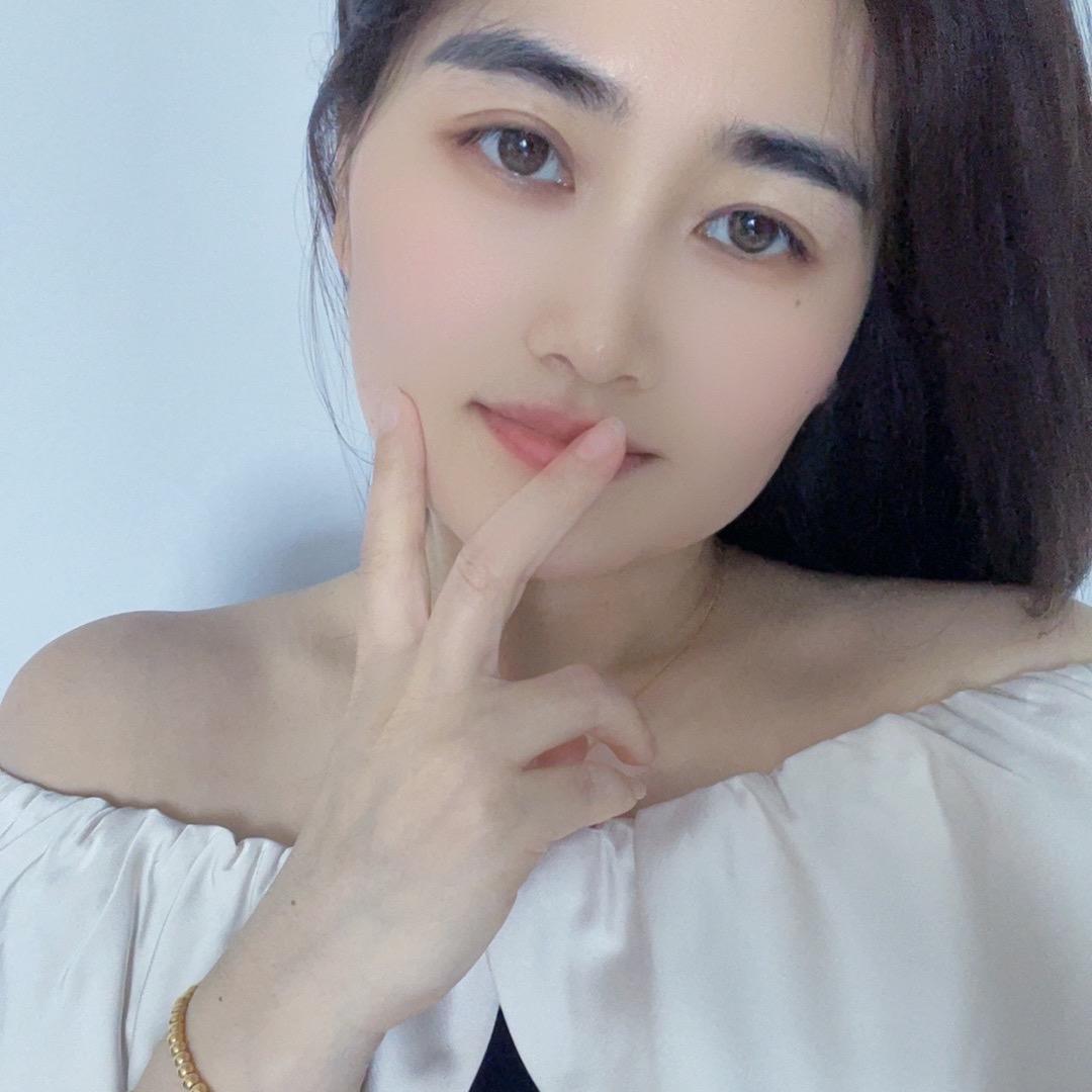 胡芳