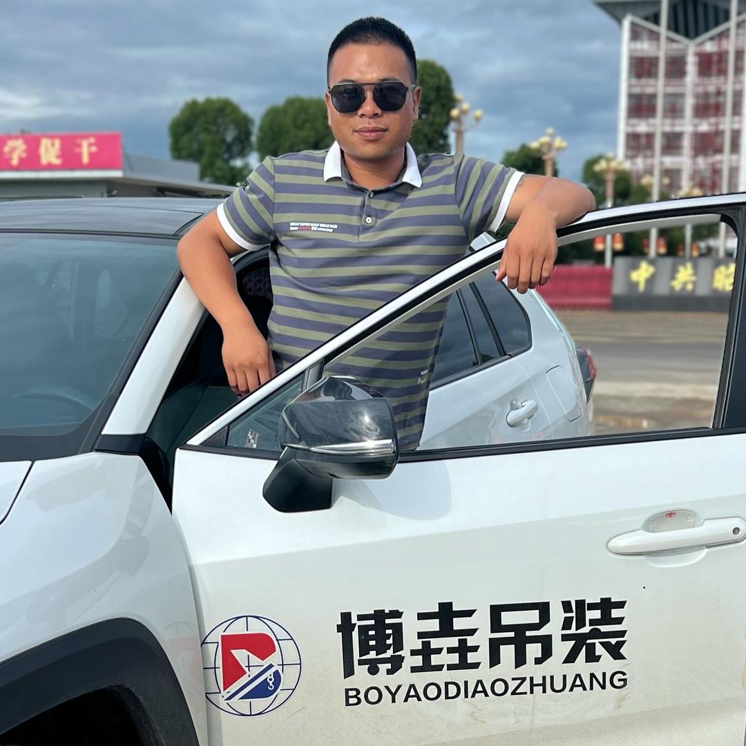 云南博垚吊装运输