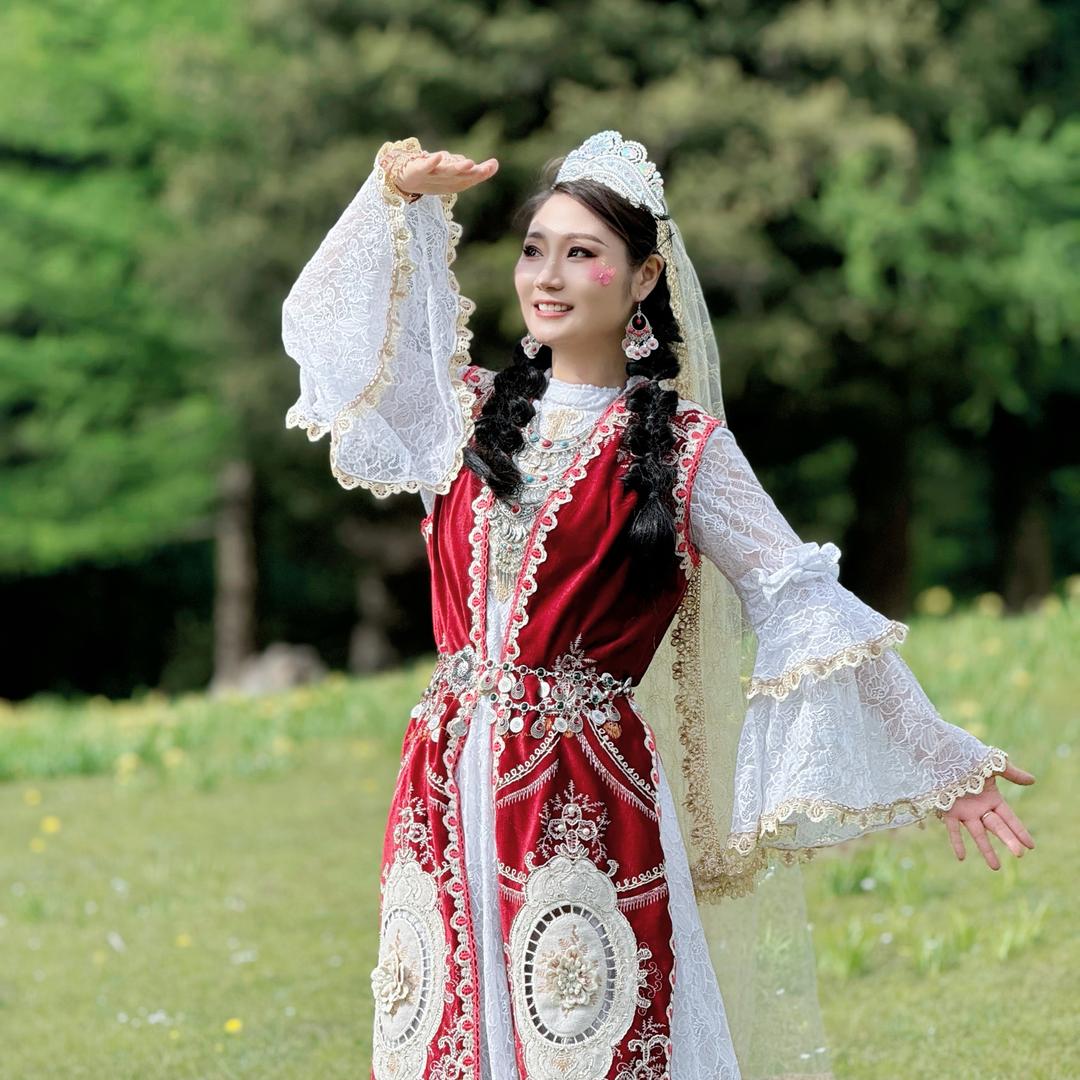 婷姐三娃妈