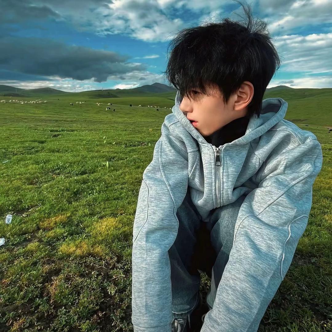 小墨跑不快.🏸