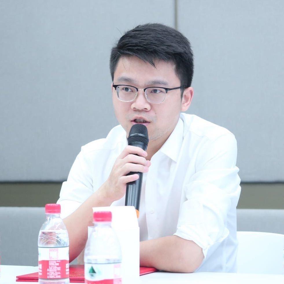 广东工伤张律师