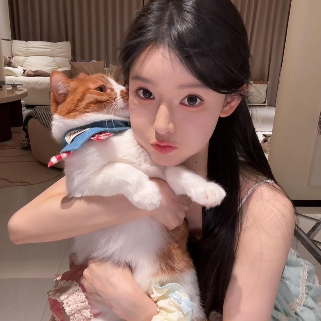 A每一天都平安健康幸福🌈