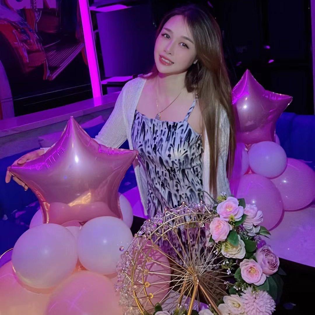 小可爱🐷🐷