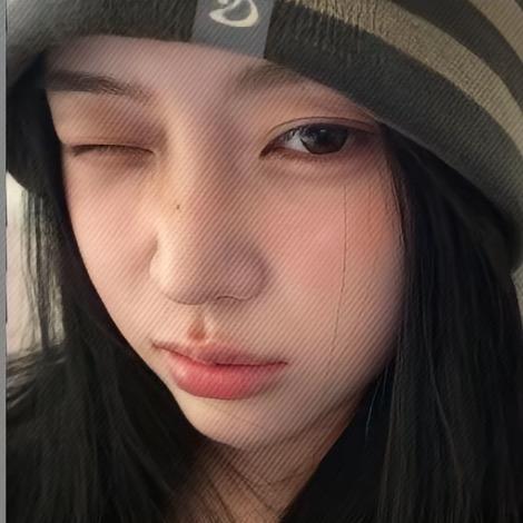 林贝贝.