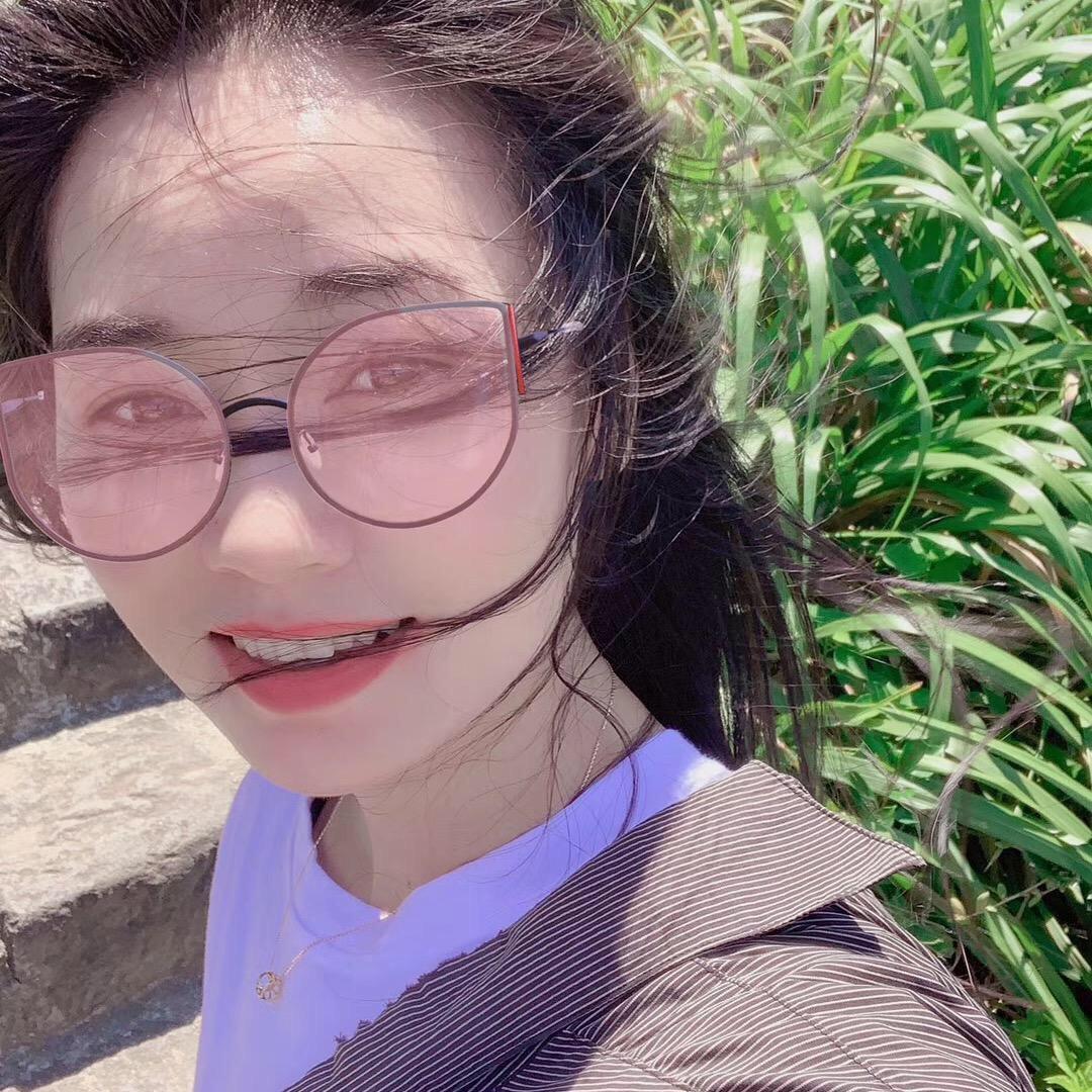 拽姐爱吃玩