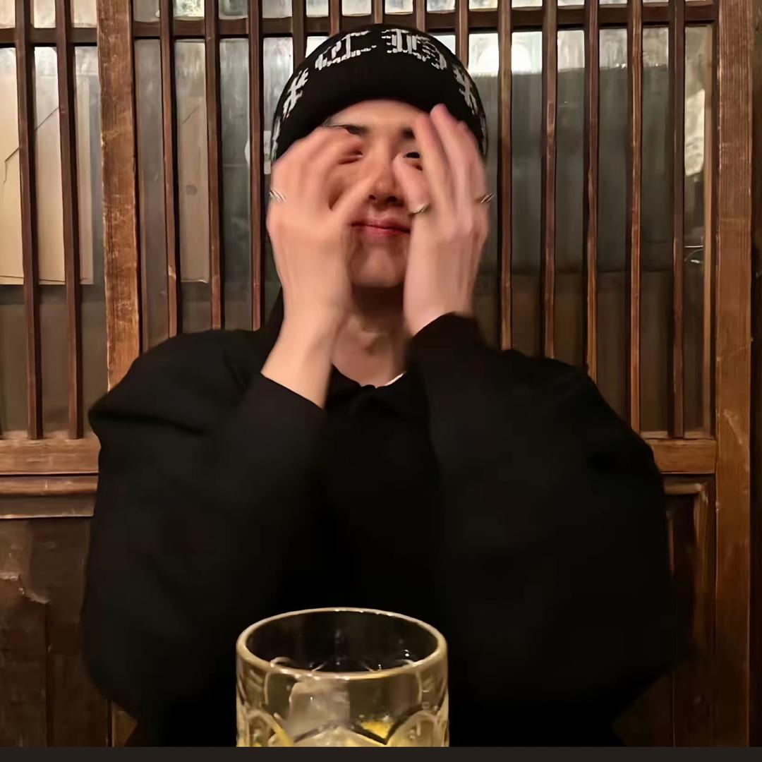 阿俊穿搭