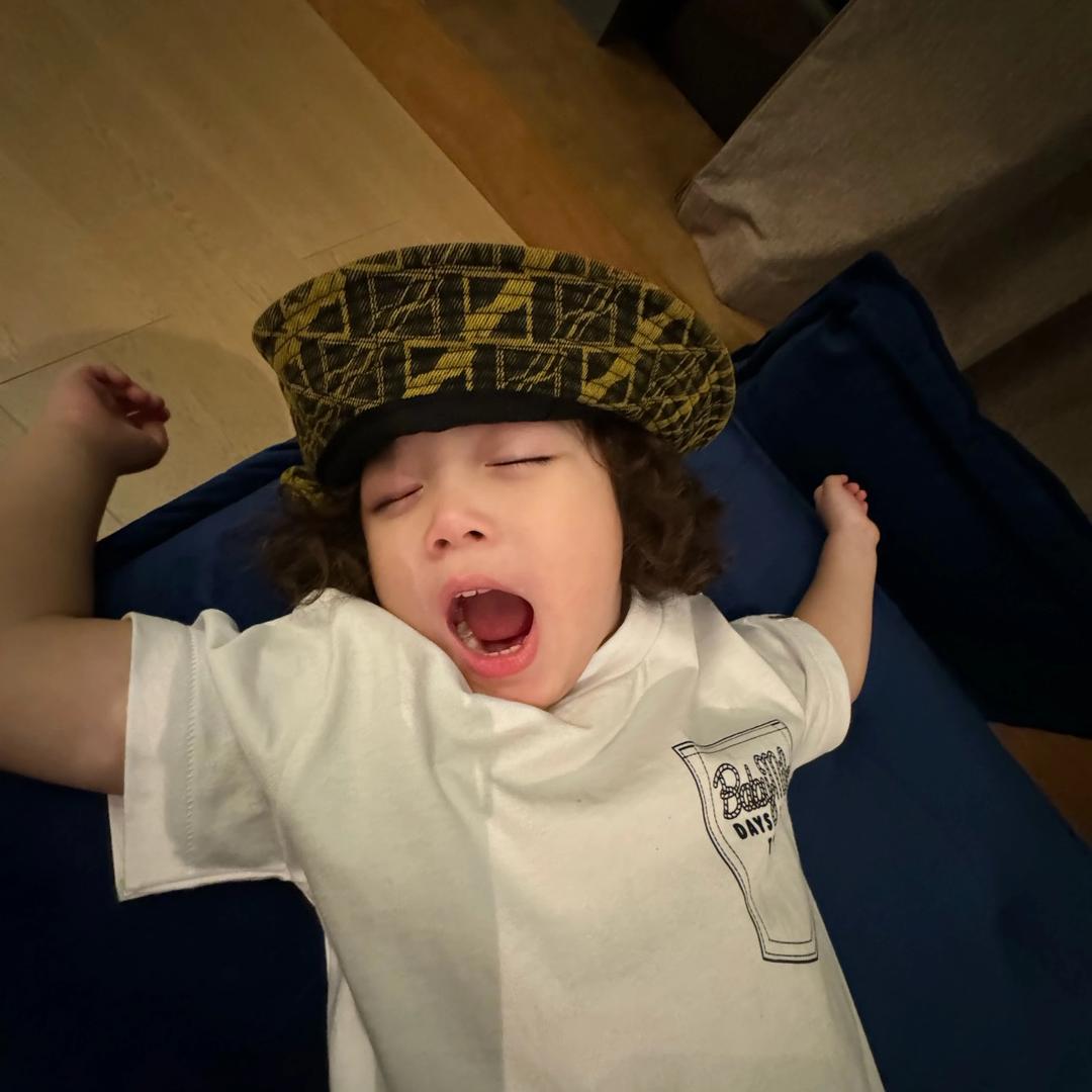 LlllaaaaQqq