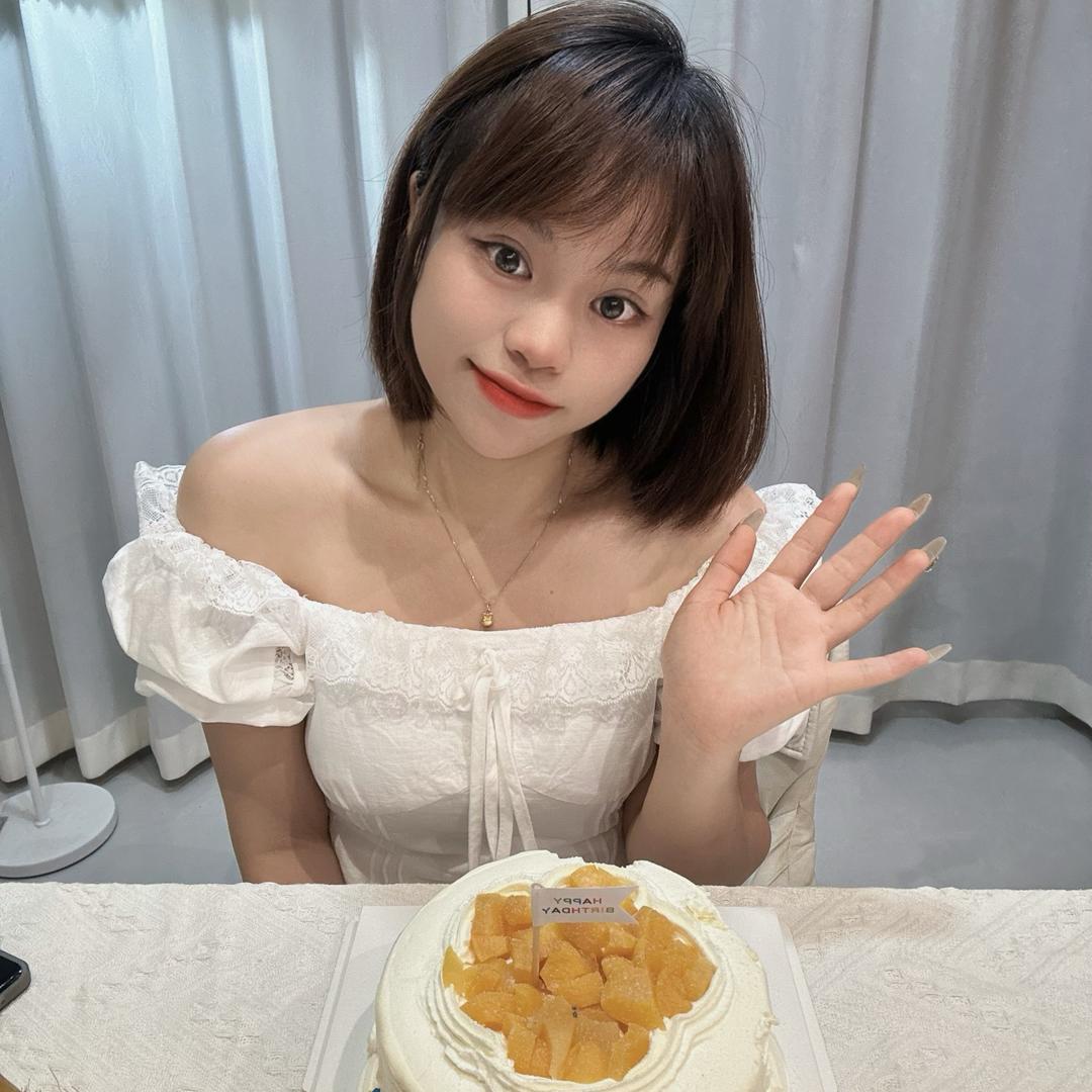 美美.💛