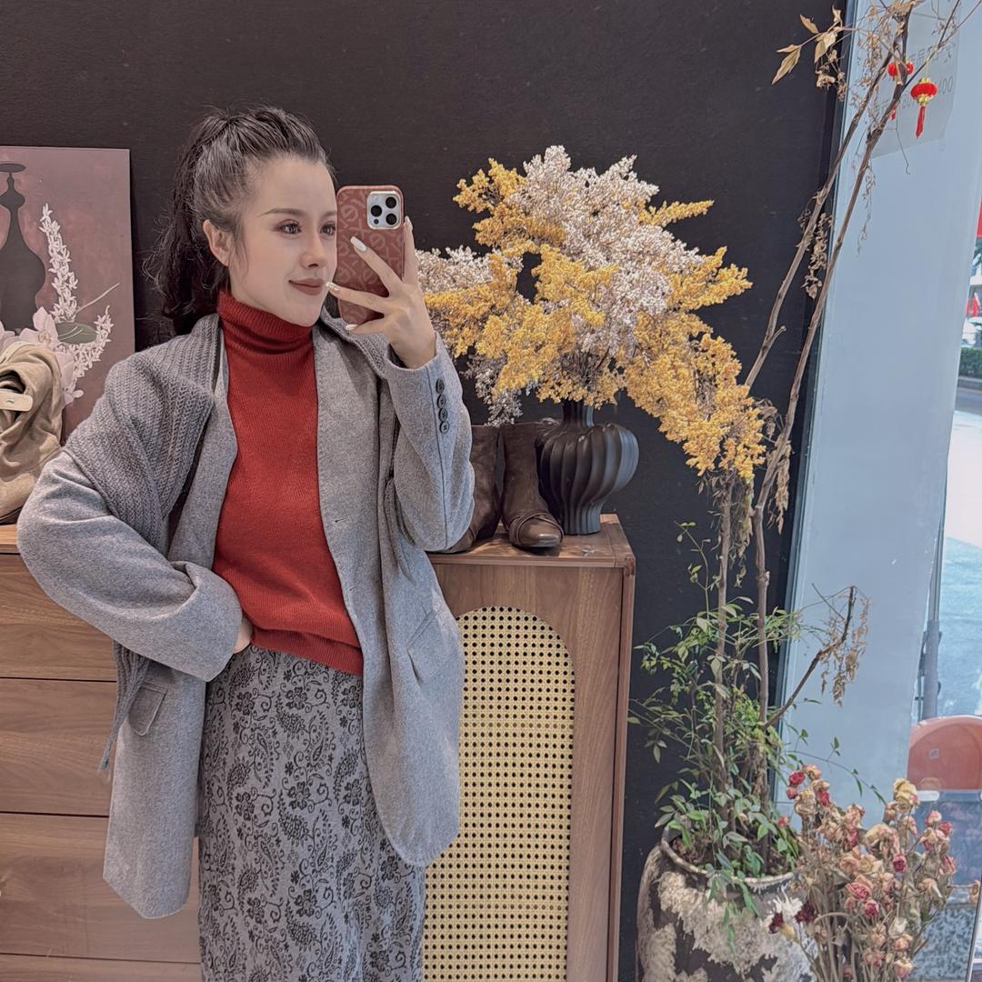 做女装的小姐姐（壹伴）