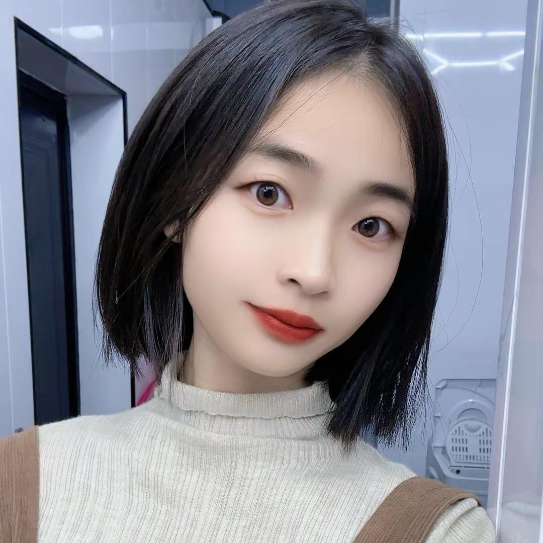 开婚车小姐姐（婚车租赁）