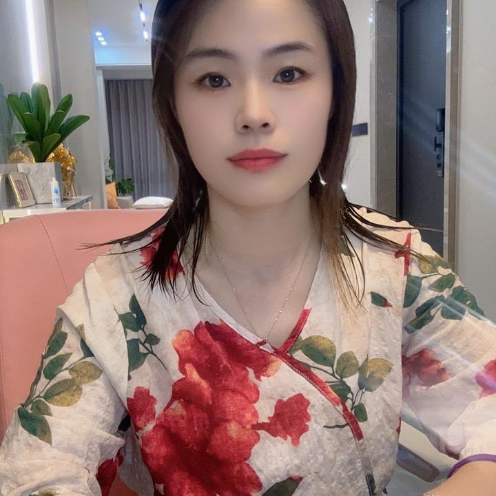 单身路虎姐