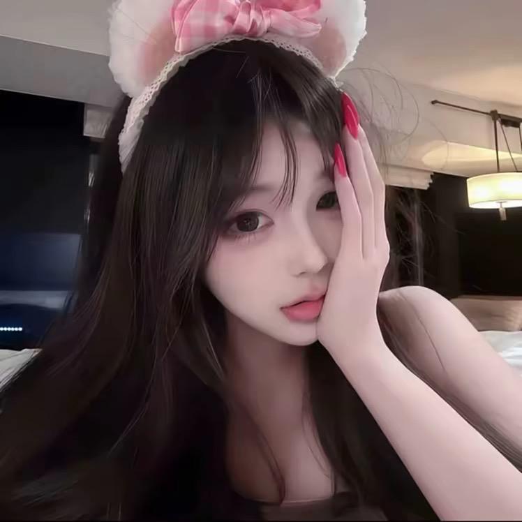 Y. ㅤㅤㅤㅤㅤㅤㅤㅤ