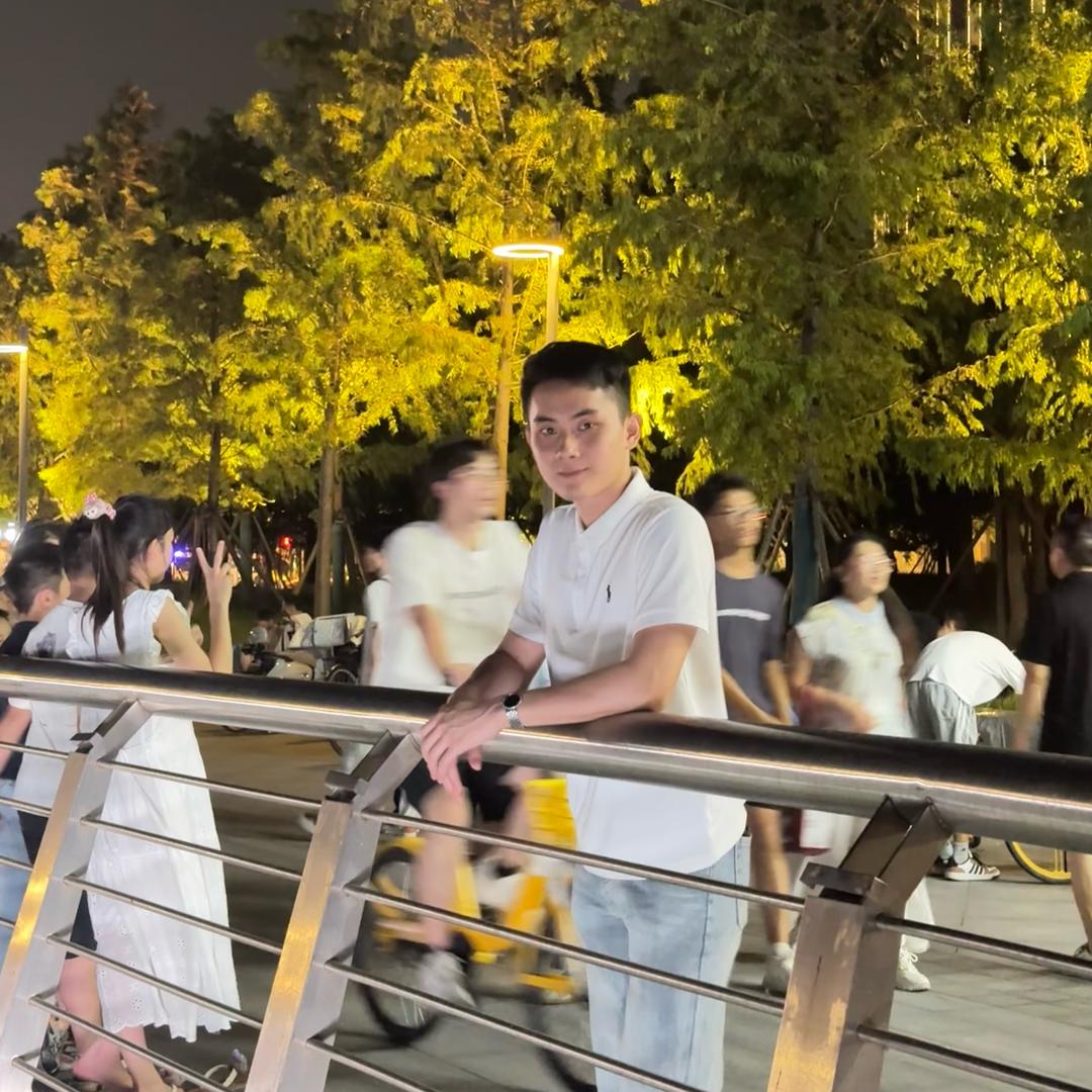 @黄小宝