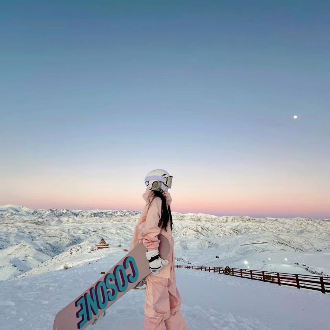 爱滑雪🏂🏻的汐子