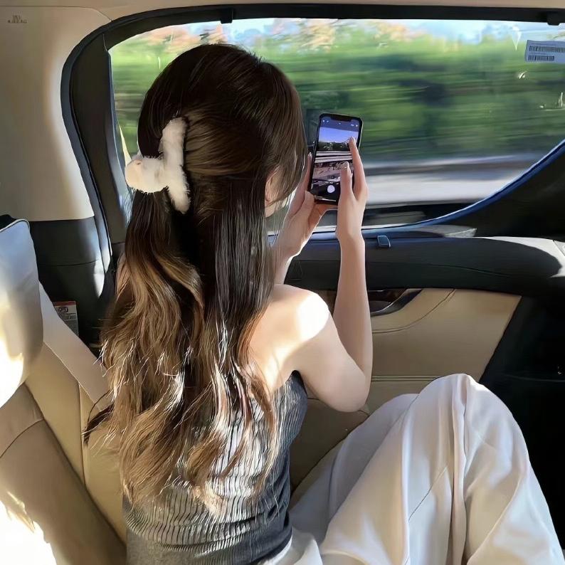 𝓛𝓾𝓬𝓴𝔂·