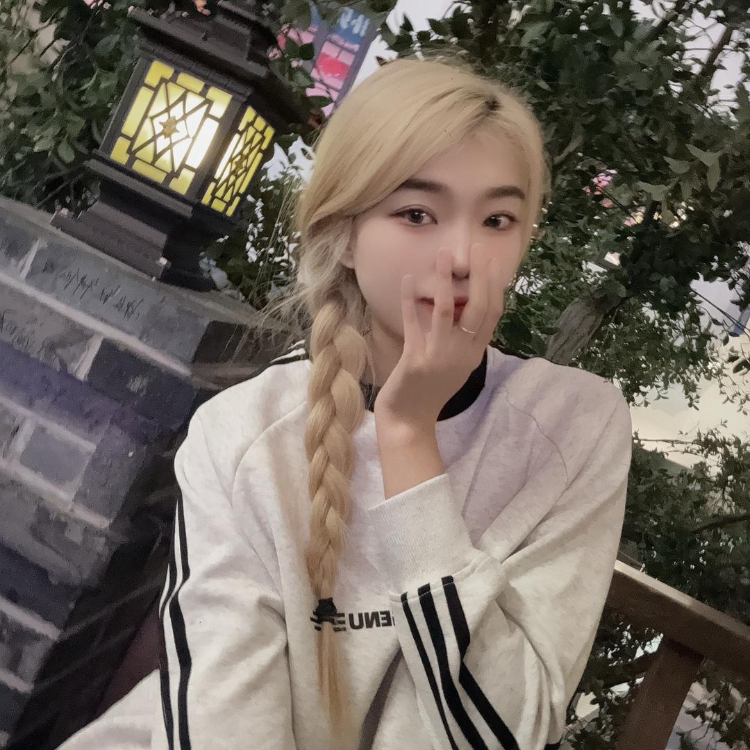 ^ 小包子 ^