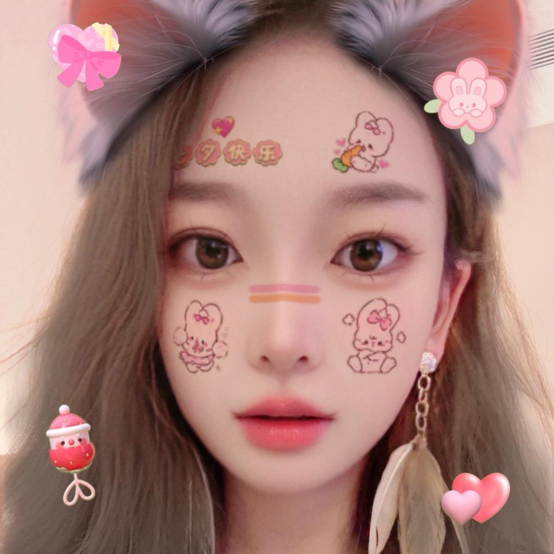 菡菡💗
