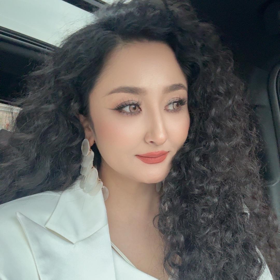 Delessa黛丽纱
