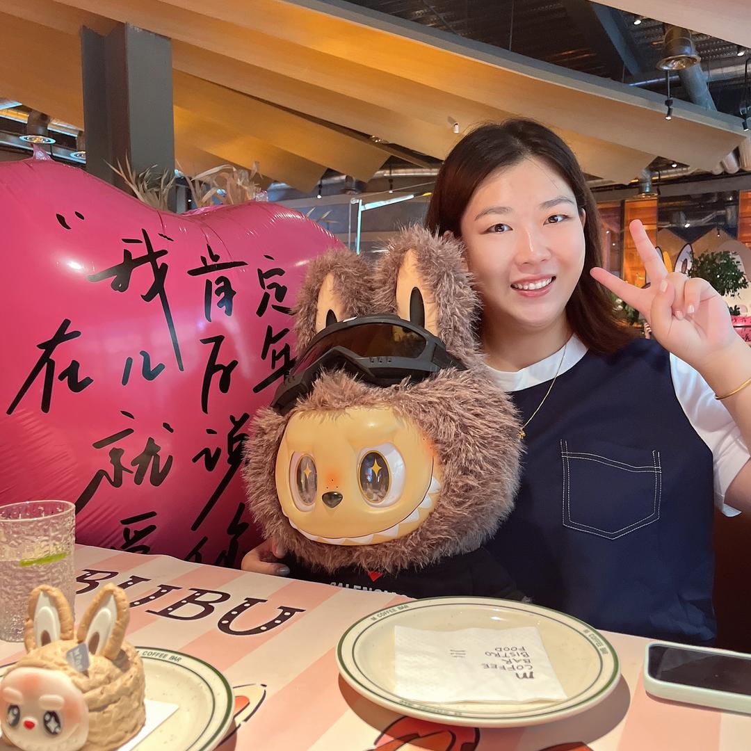 是申申吖🐰ིྀ²²