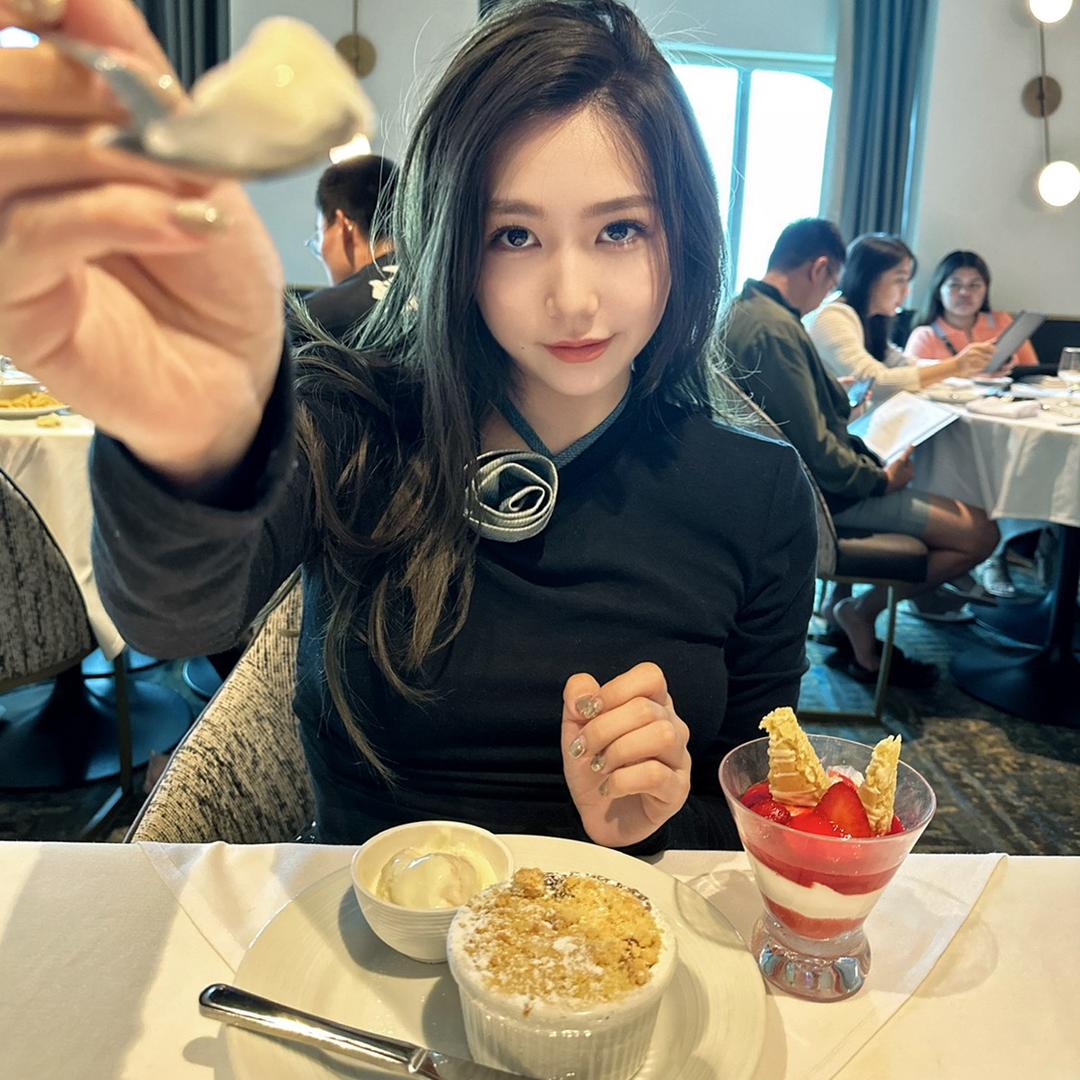 肉肉脸小王