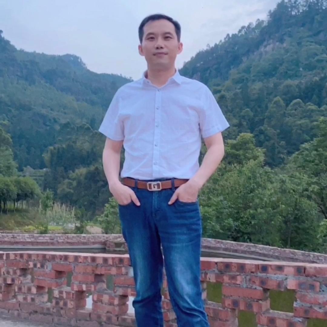 赖相洪 悬壶济世