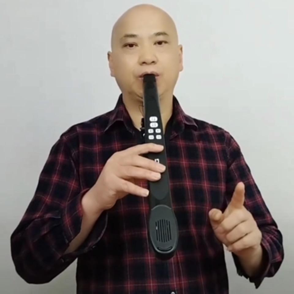 萌歌🎤魅鸟（1 8点1 8分播）